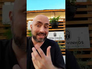 
                  
                    Carregar e reproduzir vídeo no visualizador da Galeria, Vinho Branco Tapada do Coronel Vinho de Talha 2017
                  
                